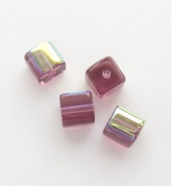 Glass Cubes 4mm ~ Light Purple AB